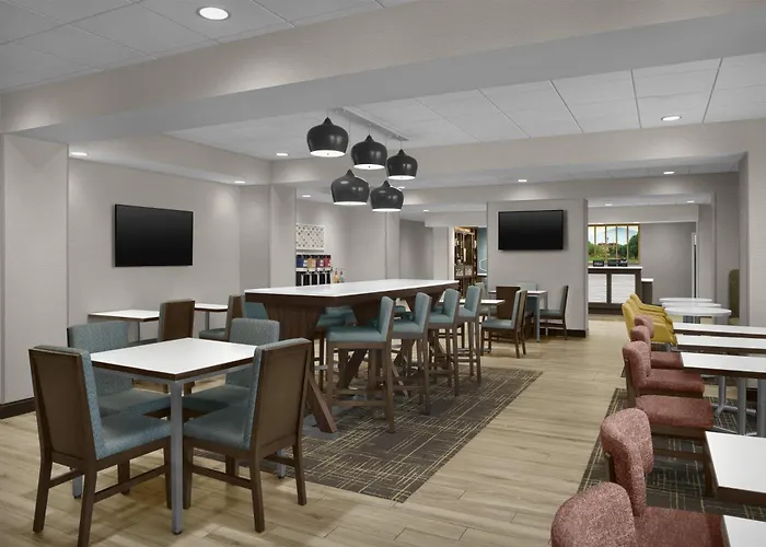Hotel Hampton Southwest