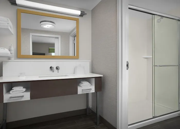 Hampton Southwest Hotel 3*