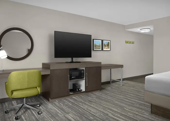Hotel Hampton Southwest 3*